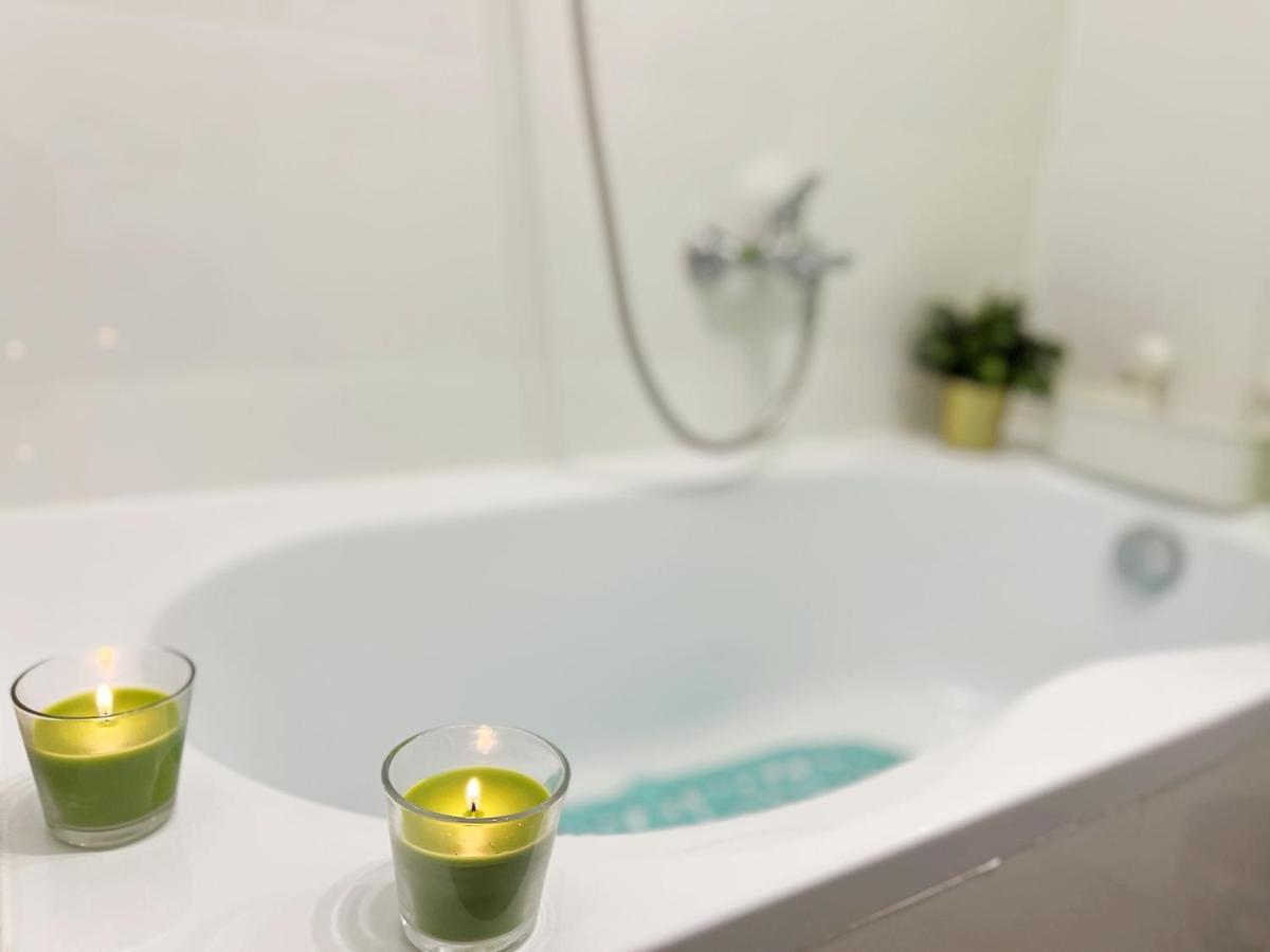 ואלבריץ' Apartament Parkowy מראה חיצוני תמונה